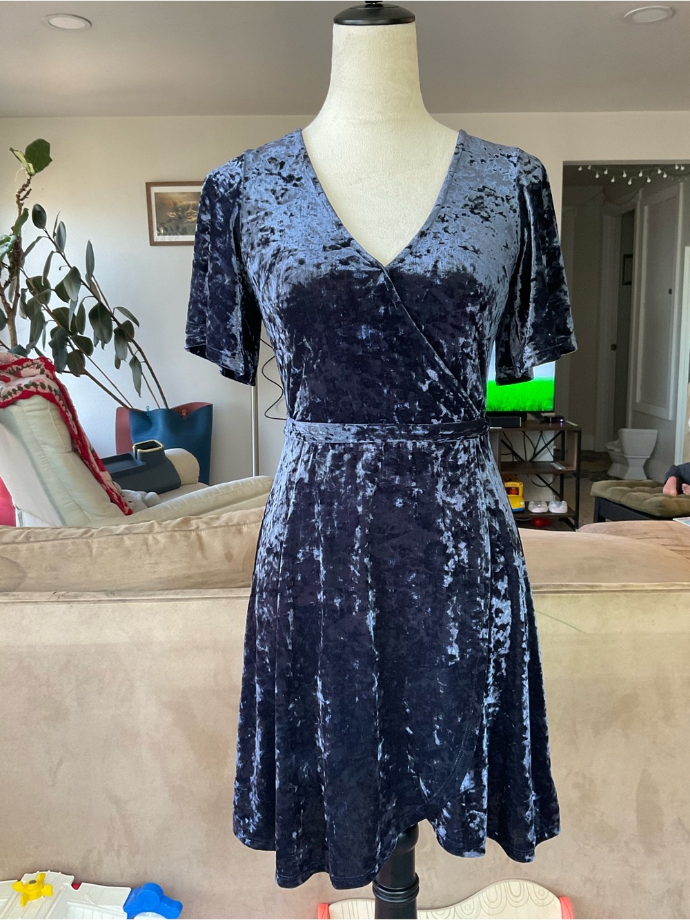 🍸AE Navy Crushed Velvet Wrap Party Dress Whimsigoth Whimsical Witchy Small